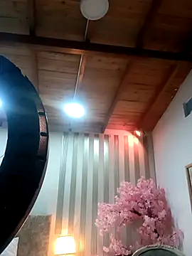 ashley  foxx  online show from January 14, 2026, 2:12 pm