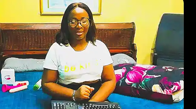 veronica1xxx online show from January 31, 2025, 2:26 am