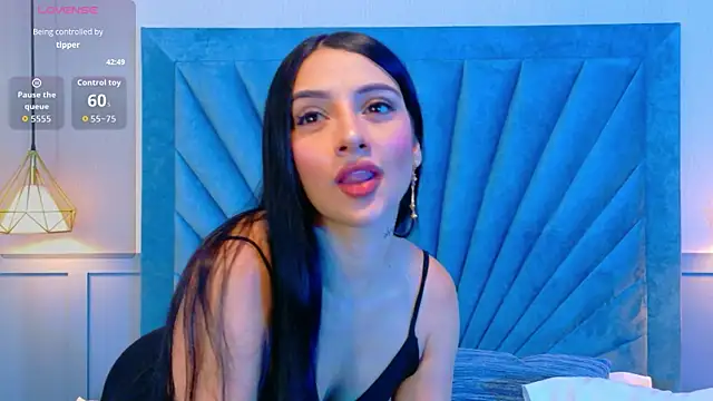 Harper-Avary online show from October 21, 2025, 2:18 pm