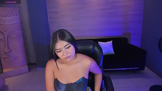 GabriellaLee online show from February 9, 2025, 6:47 pm