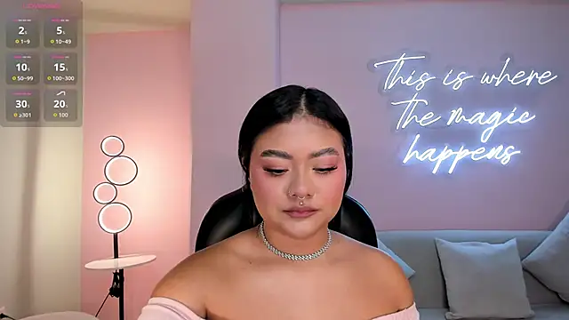 GabriellaLee online show from October 7, 2025, 2:42 am