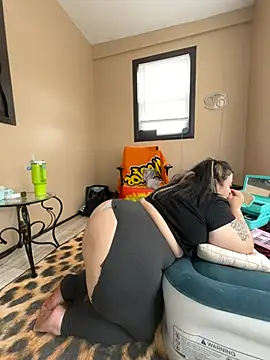 tillymarie34 online show from March 16, 2026, 4:00 pm