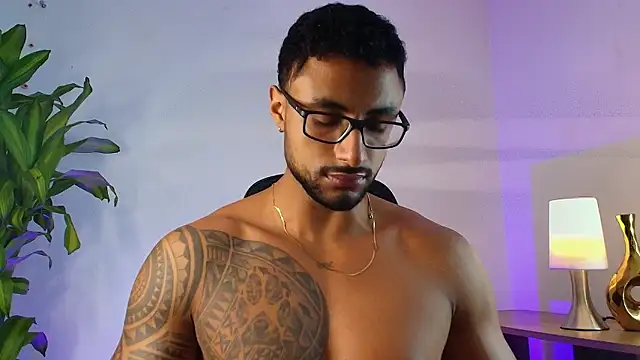 LiamGarcia1 online show from January 12, 2026, 2:39 am