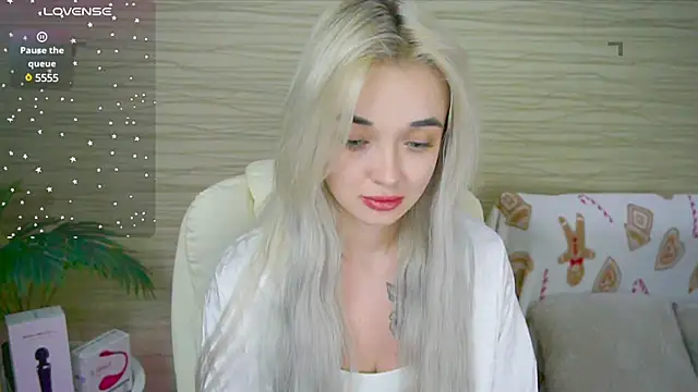 Ashley S online show from February 6, 2025, 2:44 am