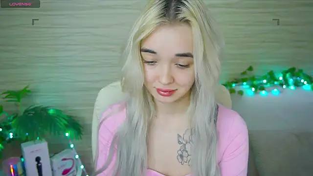 Ashley S online show from February 26, 2025, 2:15 am