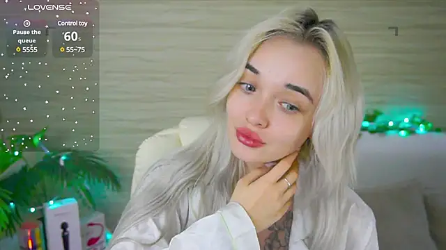 Ashley S online show from March 11, 2025, 2:43 am