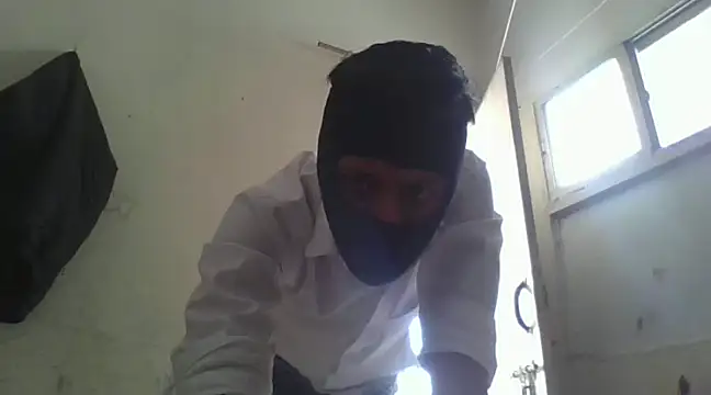 AuntyLover BhabhiLover  online show from February 7, 2025, 6:03 am