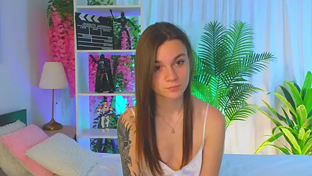 EvaHair online show from June 8, 2026, 7:47 pm