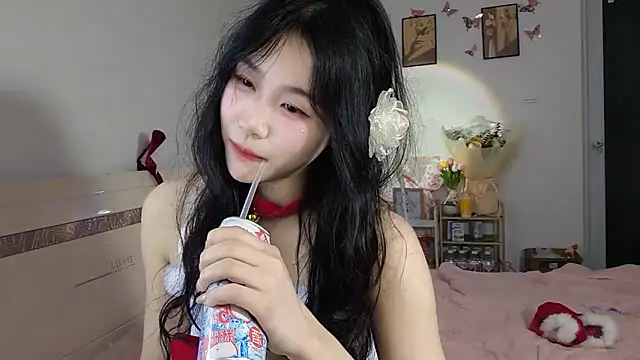 Luminous163 online show from March 10, 2025, 4:03 pm