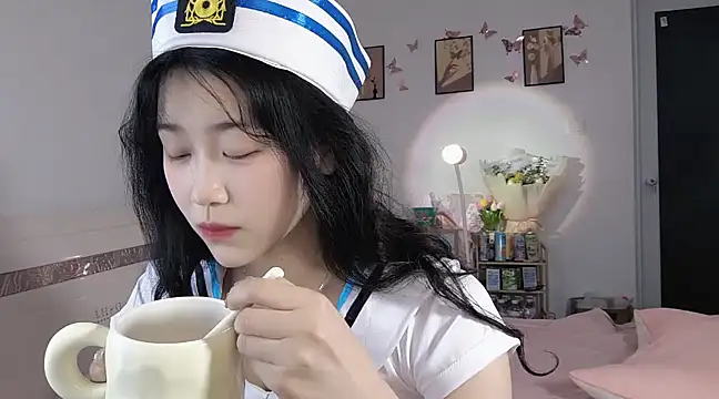 Luminous163 online show from March 14, 2025, 1:13 pm