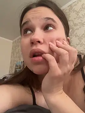 JaneLestur online show from February 8, 2025, 12:50 pm