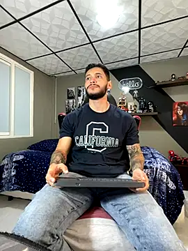 marcel crawford96 online show from November 7, 2025, 2:06 pm