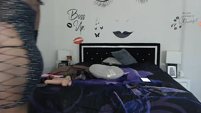 chocolatefantasyxxox online show from December 23, 2024, 6:58 pm