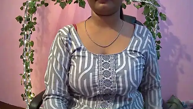 Pari-new online show from March 8, 2025, 10:43 am