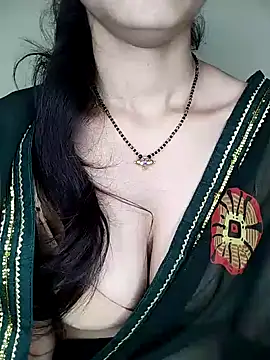 Fair-magic-woman online show from December 19, 2024, 7:07 pm