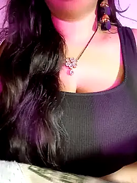 Suhanakhan00 online show from January 8, 2026, 7:38 pm