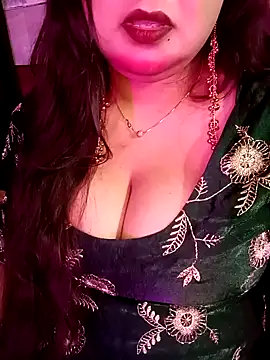 Suhanakhan00 online show from March 15, 2026, 6:41 am