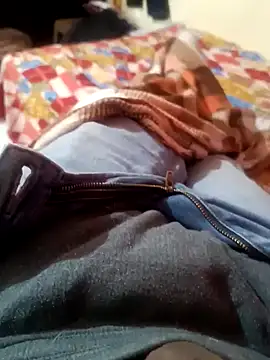 hottboyakash6969 online show from December 10, 2024, 5:22 pm