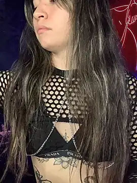 Sophie LS online show from November 9, 2025, 4:44 am