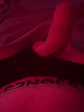 fabioshow2006 online show from February 19, 2025, 8:01 am