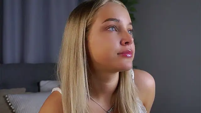 Snapshot of AftonConnett chatting on February 26, 2026, 11:37 pm AftonConnett online show from February 26, 2026, 11:37 pm