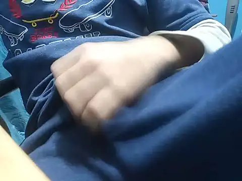 SALLY OMAR  online show from March 31, 2026, 9:59 pm