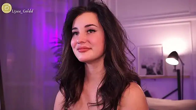 Snapshot of Liya_Gold_ chatting on February 12, 2025, 9:22 pm Liya Gold  online show from February 12, 2025, 9:22 pm