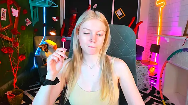 GraceGlamour online show from January 21, 2025, 5:27 am