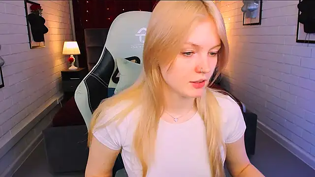 GraceGlamour online show from February 25, 2025, 8:14 am