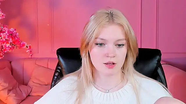 GraceGlamour online show from February 27, 2025, 11:41 am