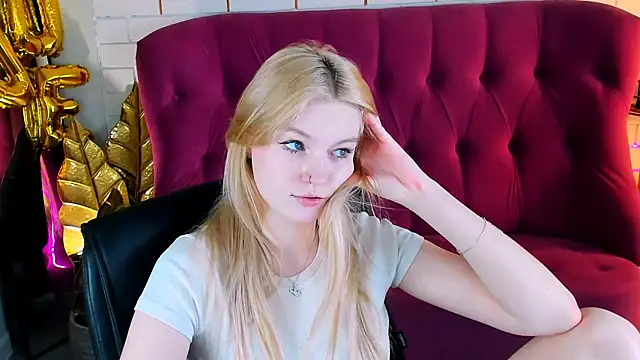 GraceGlamour online show from March 3, 2025, 11:33 am