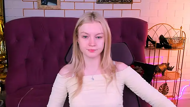 GraceGlamour online show from February 22, 2026, 5:08 am