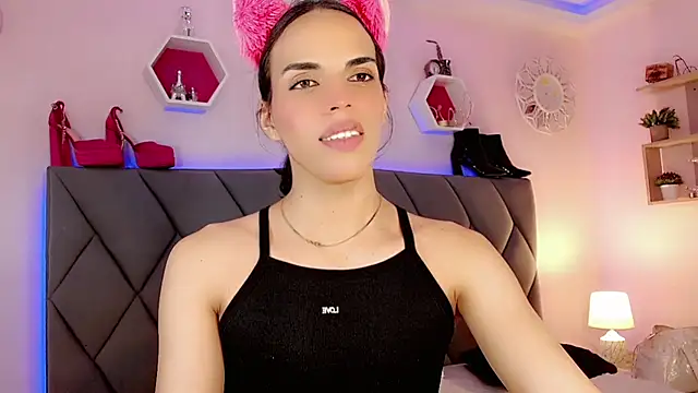 CandyJoselyn online show from February 13, 2025, 6:38 pm