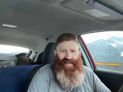 Snapshot of Redfurr69 chatting on December 12, 2024, 11:47 pm Redfurr69 online show from December 12, 2024, 11:47 pm