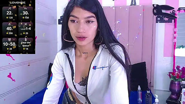 sara caplerx online show from December 17, 2025, 1:50 pm