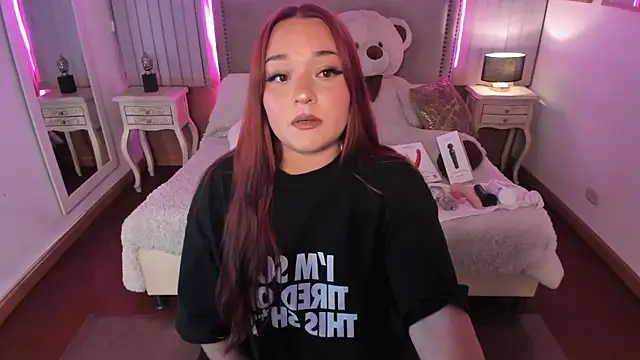 Snapshot of Valentina_Se chatting on January 30, 2025, 4:06 am Valentina Se online show from January 30, 2025, 4:06 am