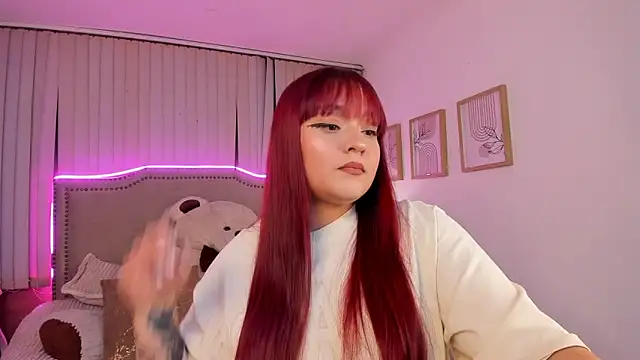 Snapshot of Valentina_Se chatting on March 7, 2025, 4:13 am Valentina Se online show from March 7, 2025, 4:13 am