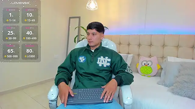 Damian23   online show from January 18, 2025, 12:36 pm