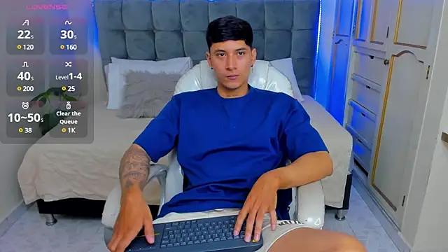 Damian23   online show from March 18, 2025, 12:58 pm