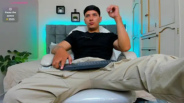 Damian23   online show from March 20, 2025, 12:32 pm