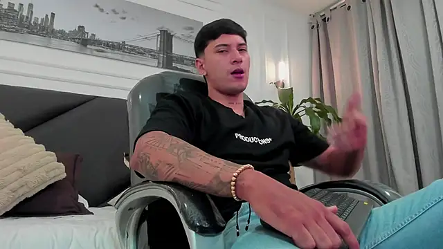 Damian23   online show from November 27, 2025, 10:17 am