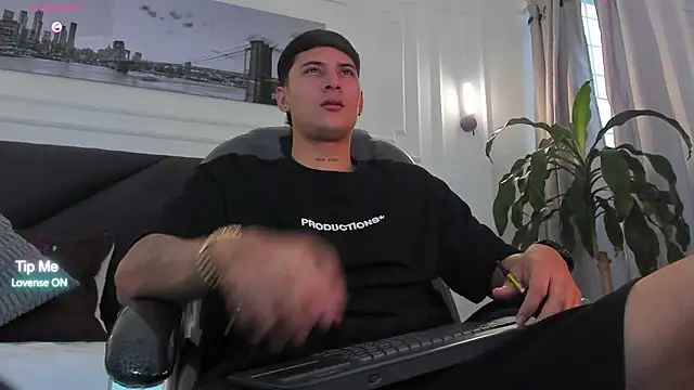 Damian23   online show from April 4, 2026, 2:36 pm