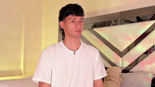 Alexx tc online show from February 1, 2025, 4:14 am