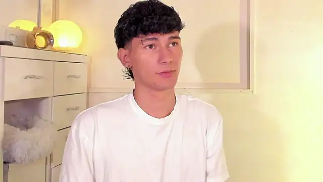 Alexx tc online show from February 23, 2025, 3:45 am