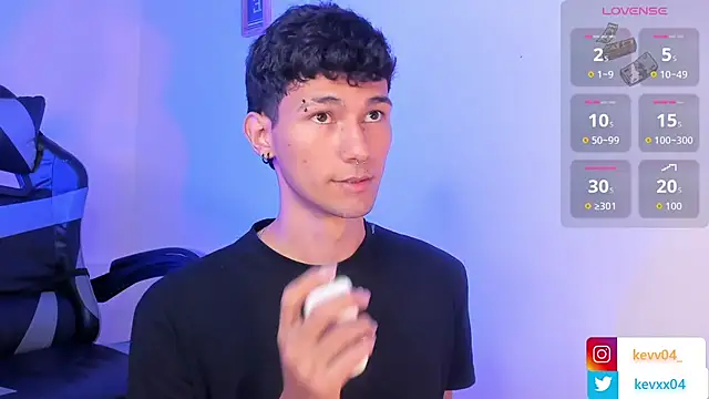 Alexx tc online show from November 6, 2025, 8:10 pm