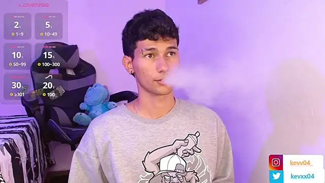 Alexx tc online show from November 13, 2025, 2:32 am