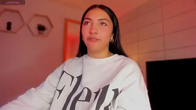 Christine Laam online show from December 18, 2025, 12:00 pm