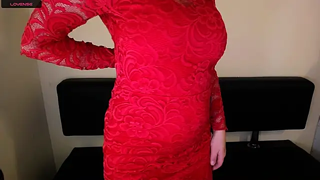 LaimaV  online show from September 9, 2025, 6:57 am