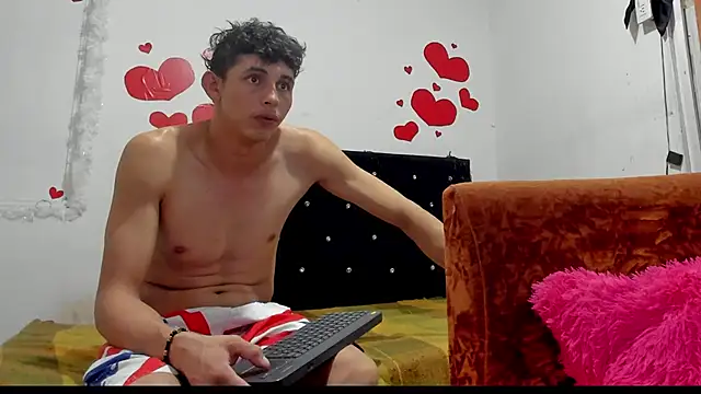 chloe evanx  online show from March 1, 2025, 10:10 pm