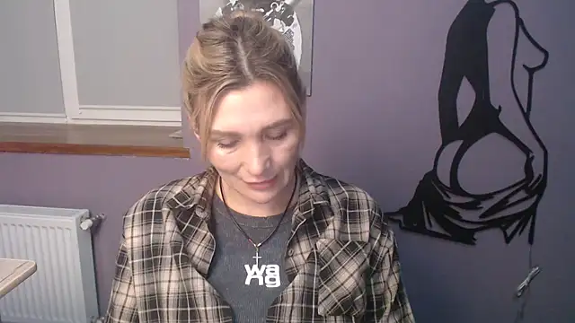  sexy lady online show from April 15, 2026, 1:18 pm